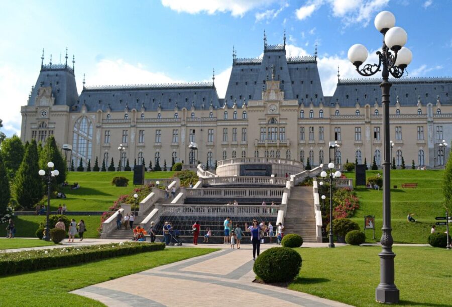 Ce poți face în Iași? 10 experiențe pe care nu trebuie să le ratezi în capitala Moldovei